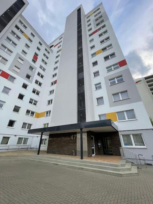 Max Appartements Neubrandenburg Eksteriør billede
